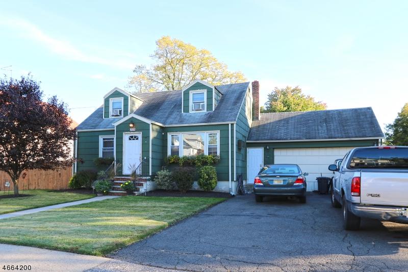 239 3rd Ave - Photo 1