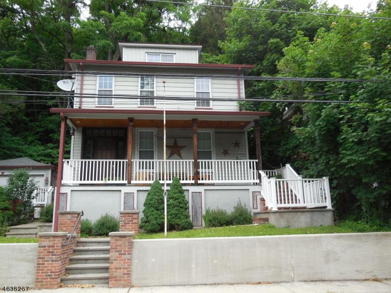 79 Main St - Photo 1
