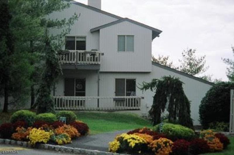 70 Hart Dr - Photo 1