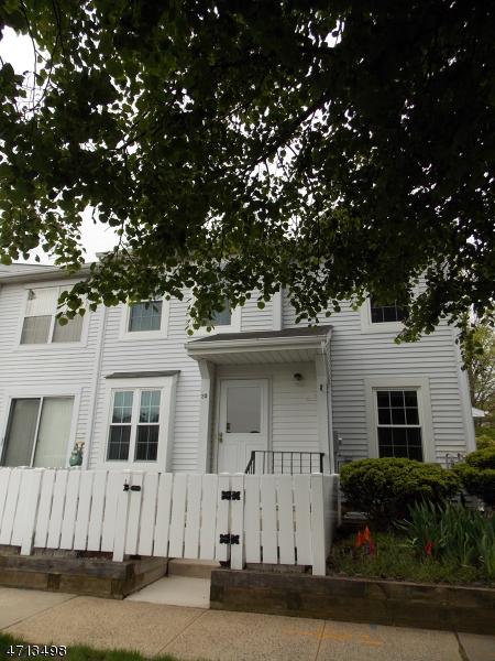 20 Almond Dr - Photo 1