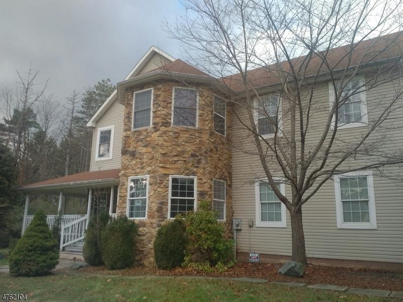 390 Woolf Road - Photo 1