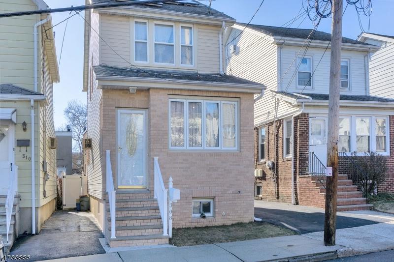 308 Stewart Ave - Photo 1