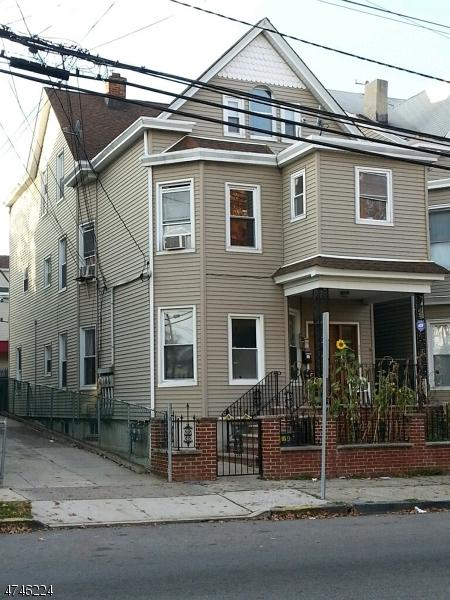 818 Madison Ave - Photo 1