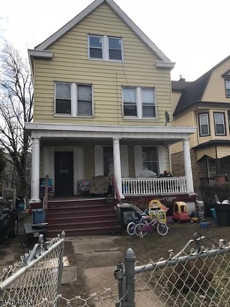 174 N. Munn Avenue - Photo 1