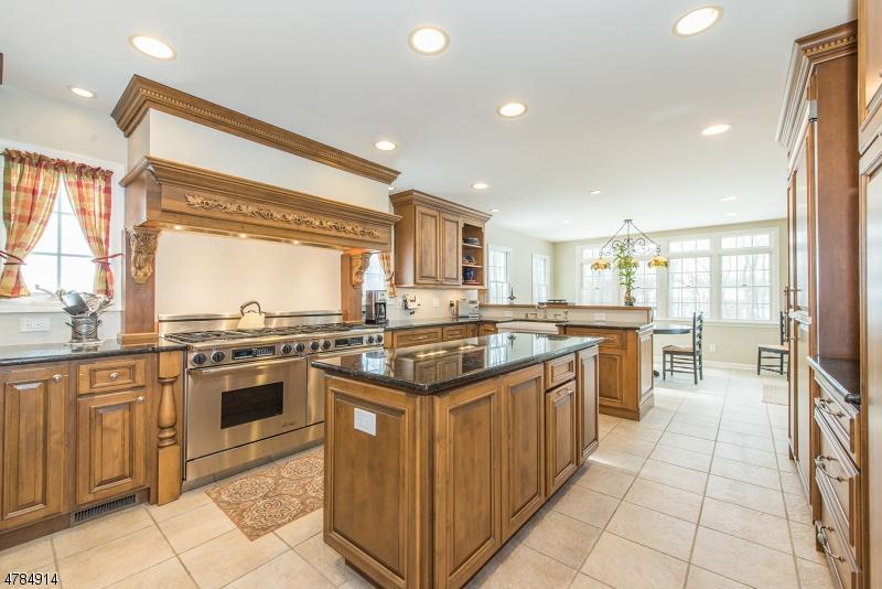 24 Montgomery Rd - Photo 1