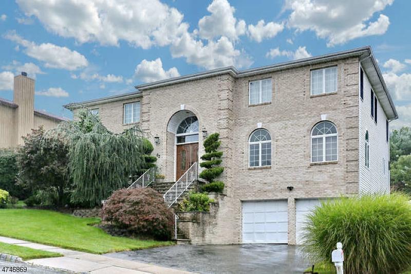 83 Agawam Dr - Photo 1