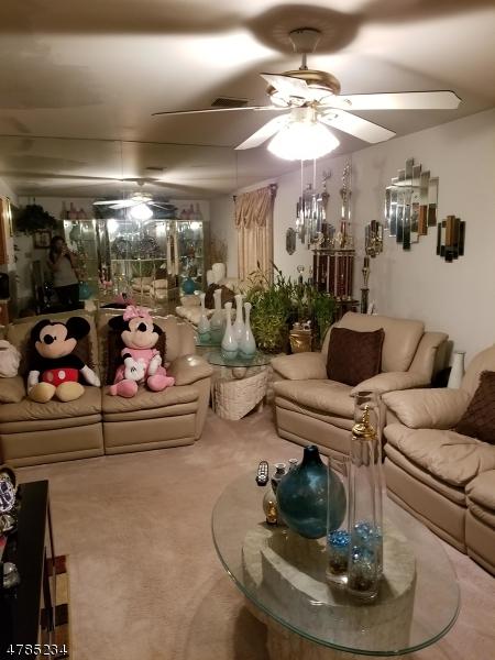 21 Brookdale Ave - Photo 1