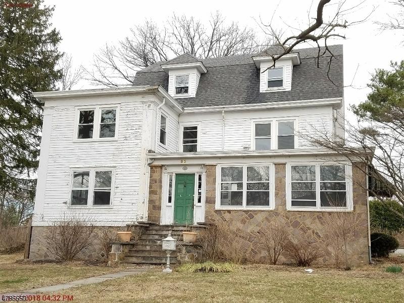 82 Broad St - Photo 1