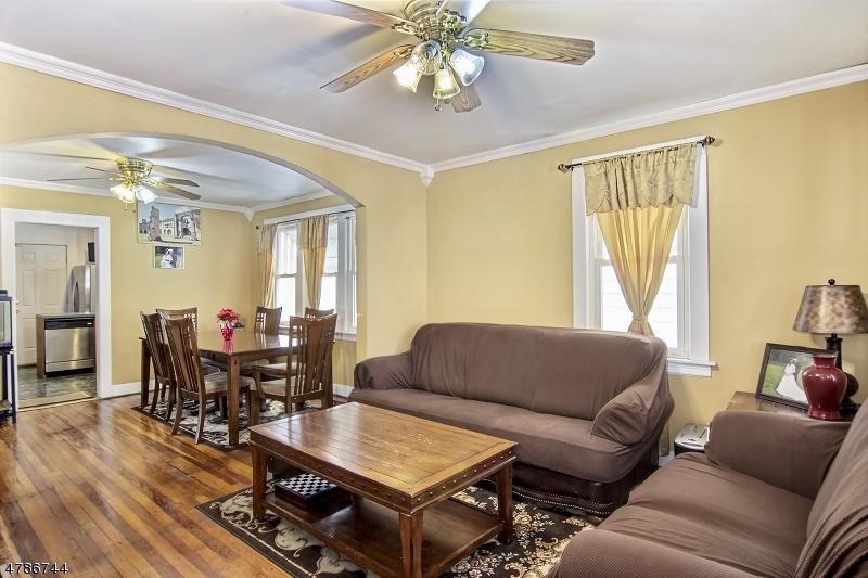 315 Crawford Ter - Photo 1