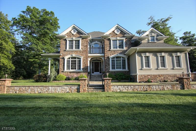 12 Frances Rd - Photo 1