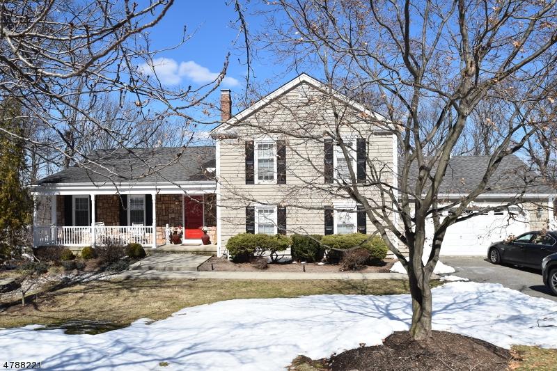 30 Hillside Ave - Photo 1