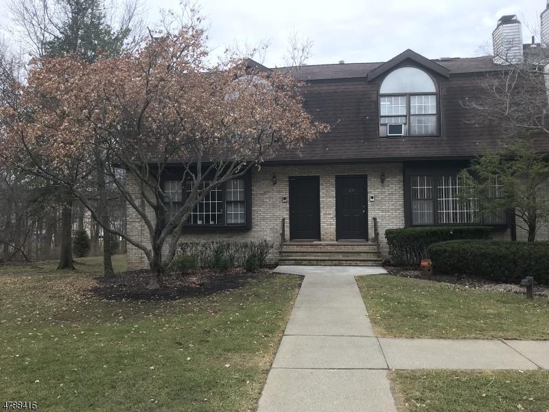 111 Falls Bridge Dr - Photo 1