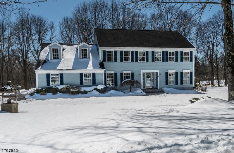6 Theresa Dr - Photo 1