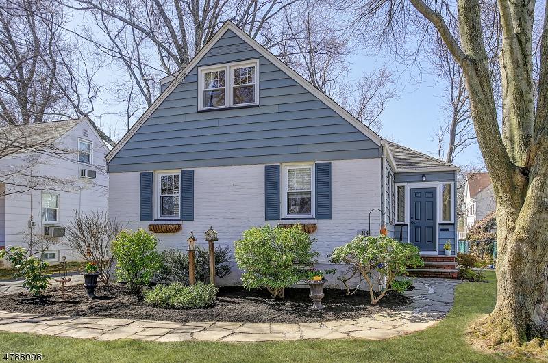1314 Pine Grove Ave - Photo 1