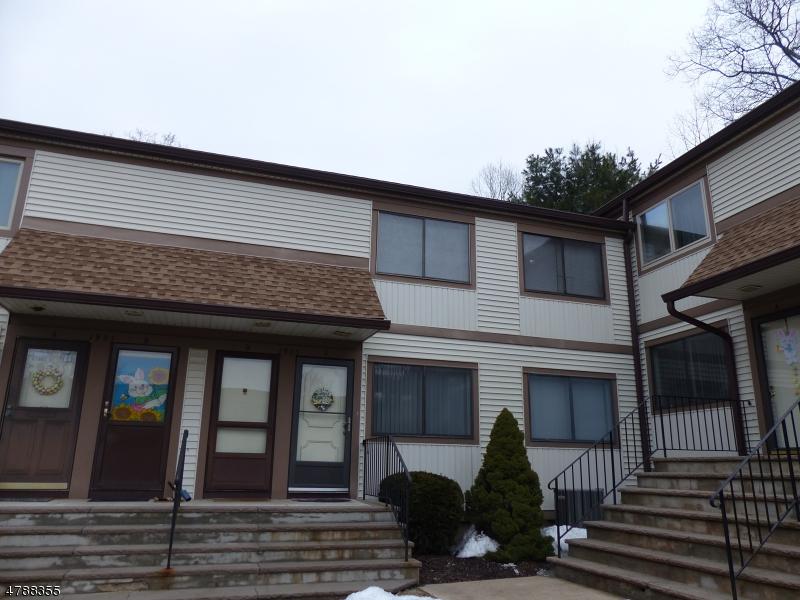 1903 Stonegate Ln - Photo 1