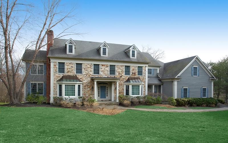 14 Royal Oak Dr - Photo 1
