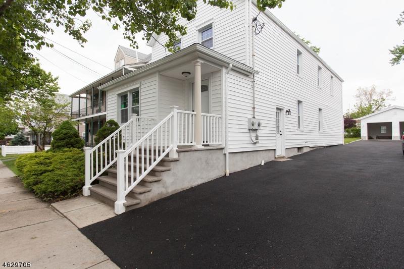 9 Aubrey St - Photo 1