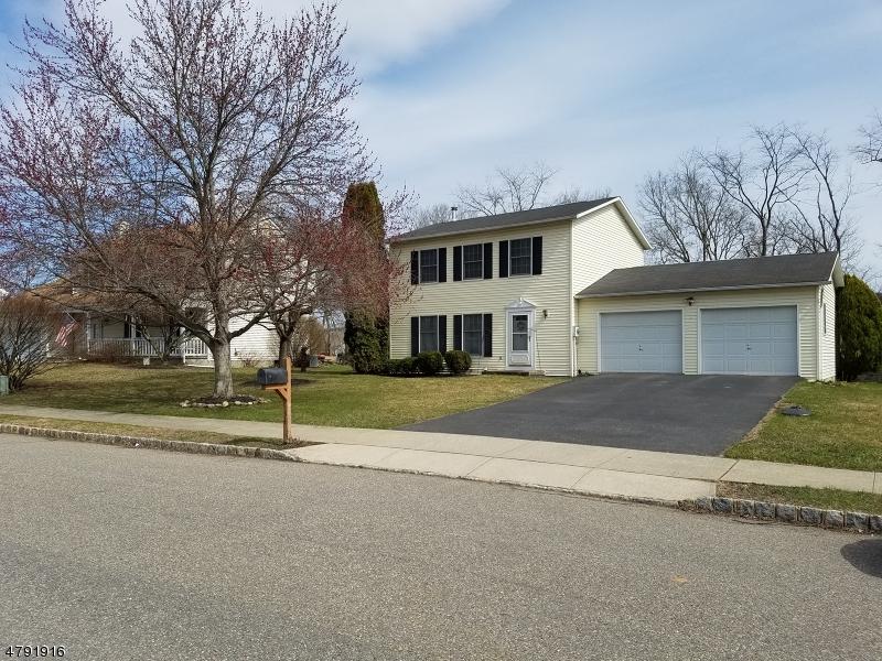934 Liberty St - Photo 1