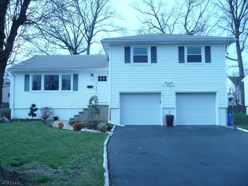 672 Winchester Ave - Photo 1
