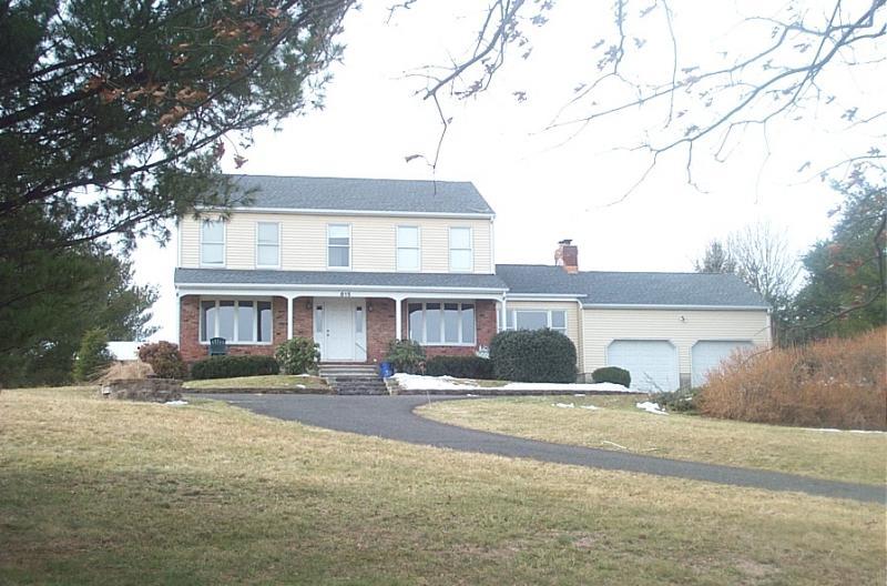 815 Clawson Ave - Photo 1