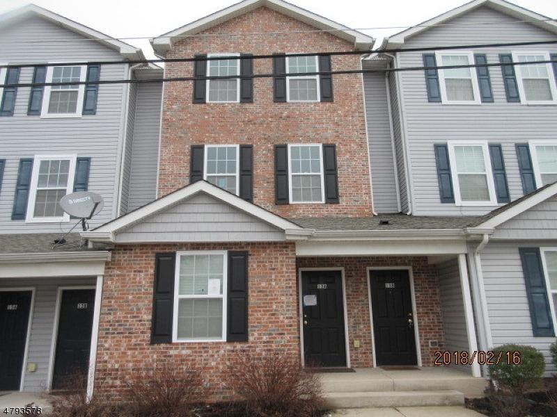 13 Koolidge Ct - Photo 1