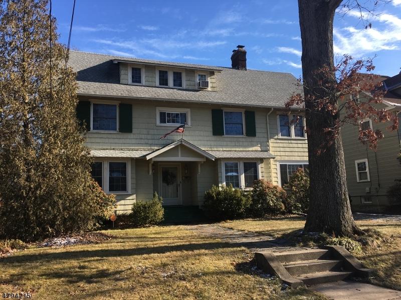 11 Norwood Ave - Photo 1