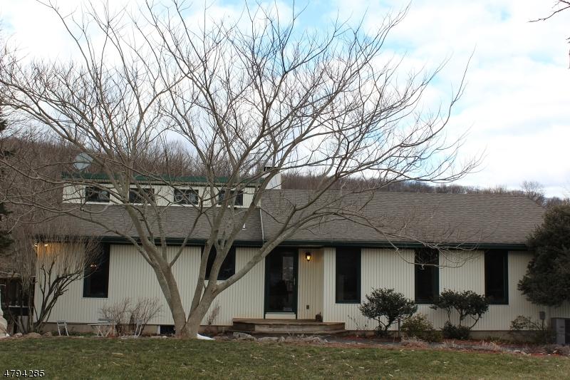 8 Molasses Hill Rd - Photo 1