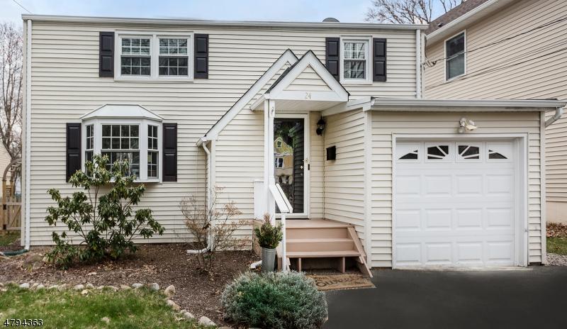 24 Highwood Ave - Photo 1