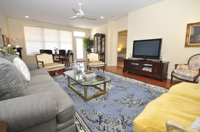 3306 Pointe Gate Dr - Photo 1