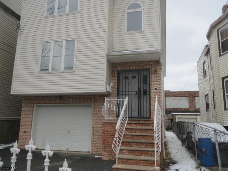 293 S 11th St - Photo 1
