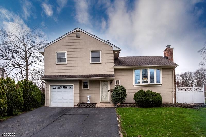 27 Mercer Rd - Photo 1