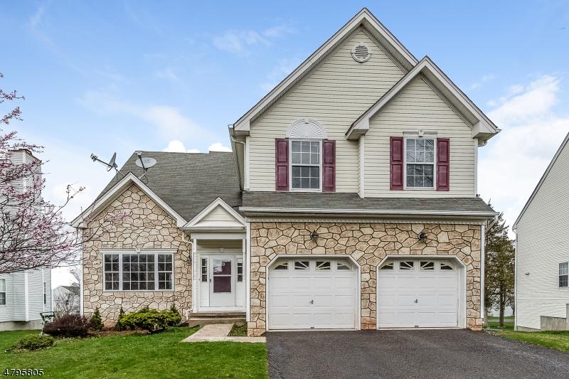 39 Francis Dr - Photo 1