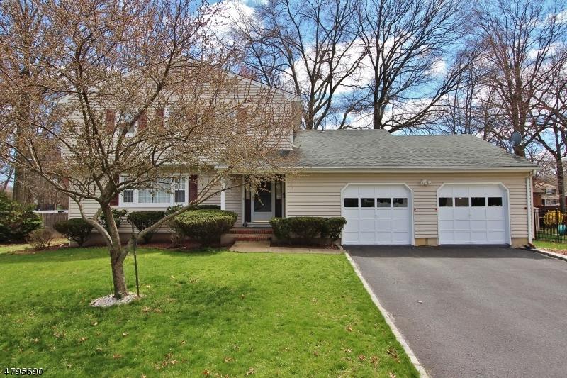 106 Dorset Dr - Photo 1