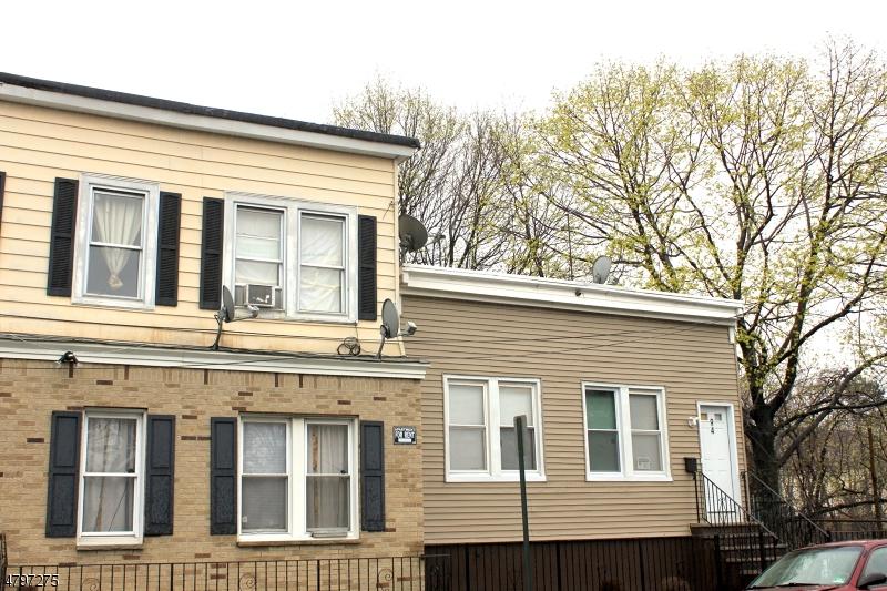 94 Lincoln Ave - Photo 1