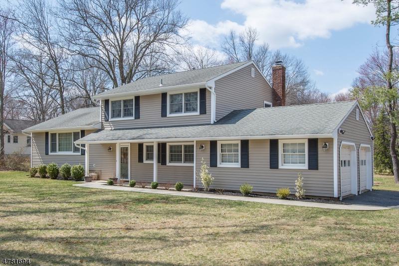 262 Northfield Rd - Photo 1