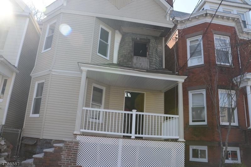 231 S 7th St - Photo 1