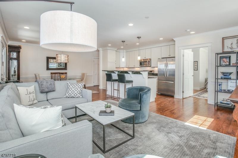 25 Ridgedale Ave, Unit 9 - Photo 1