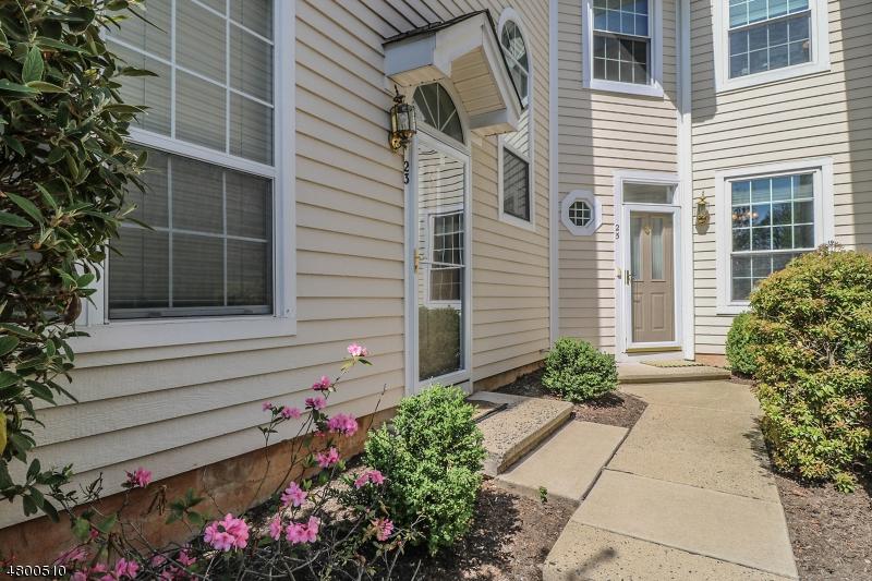 25 Pheasant Brook Ct - Photo 1