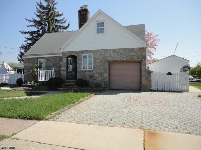 141 Skillman Ter - Photo 1
