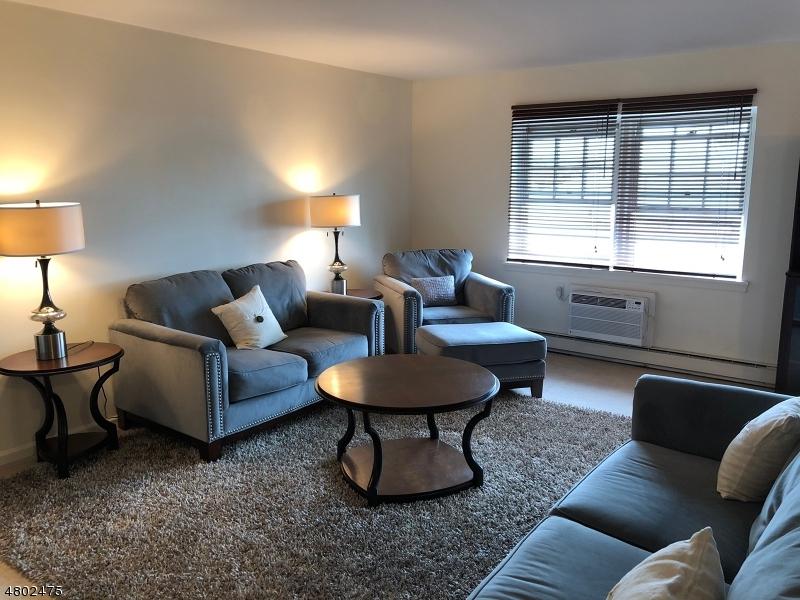 206 Main St, C1015 - Photo 1