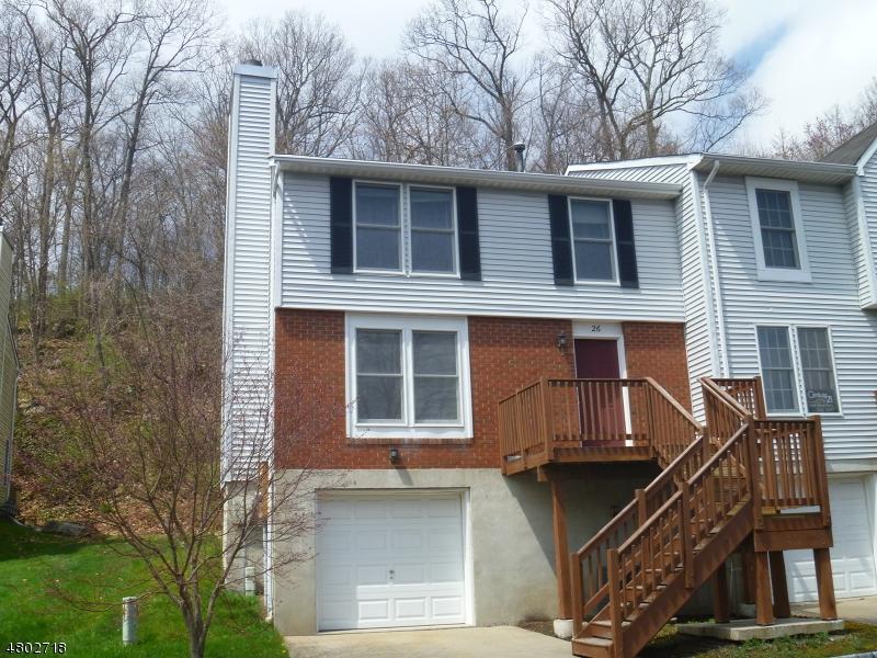 26 Cambridge East - Photo 1
