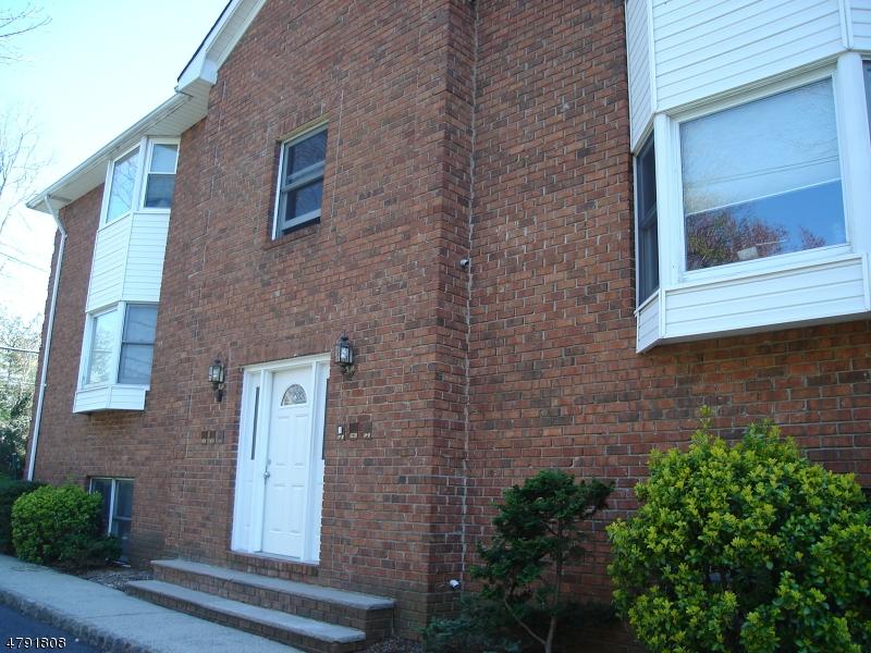 382 Morris Ave, Unit 3B - Photo 1