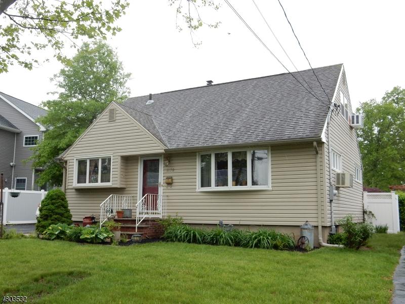 1170 Greslin Ter - Photo 1