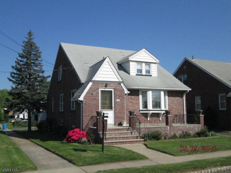 1318 Orange Ave - Photo 1
