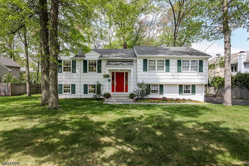 95 Southgate Rd - Photo 1