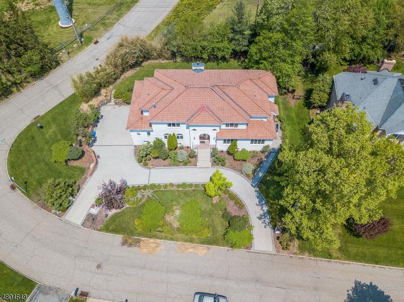 4 Timber Rock Ct - Photo 1