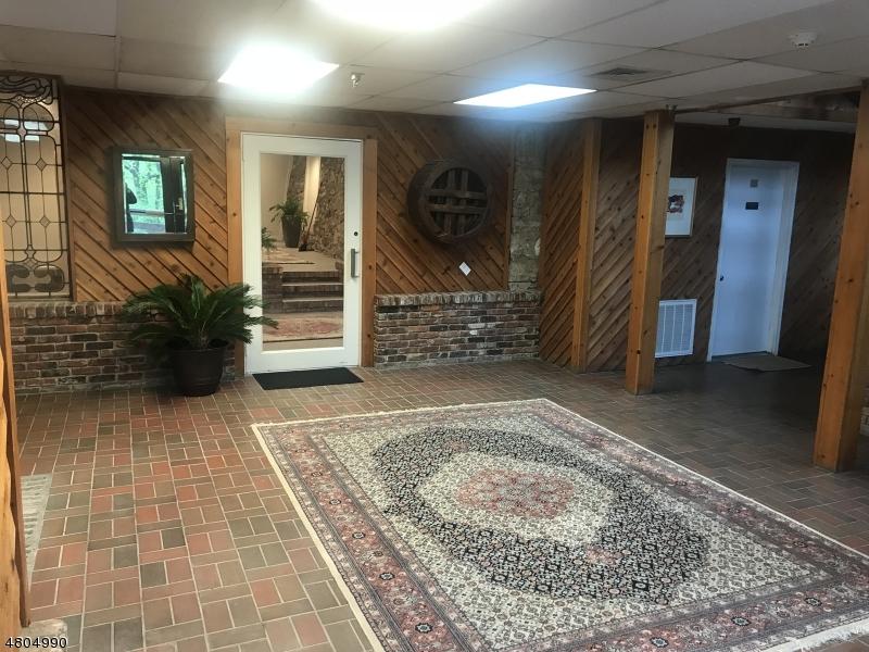 148 Main St - Photo 1