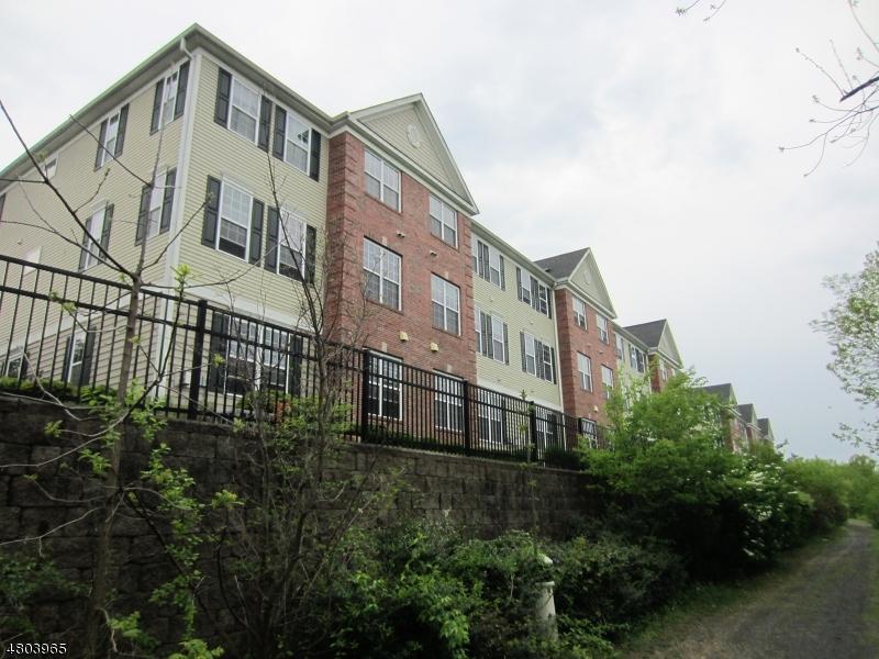 79 Swing Bridge Ln - Photo 1
