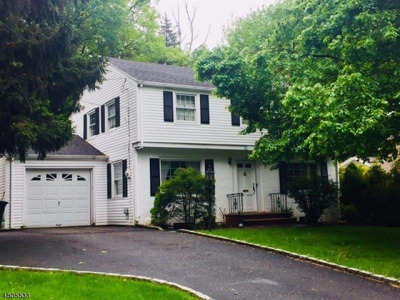 56 Jacobus Ave - Photo 1