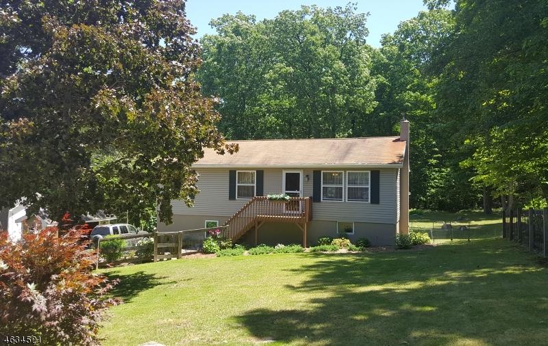 10 Glen Dr - Photo 1